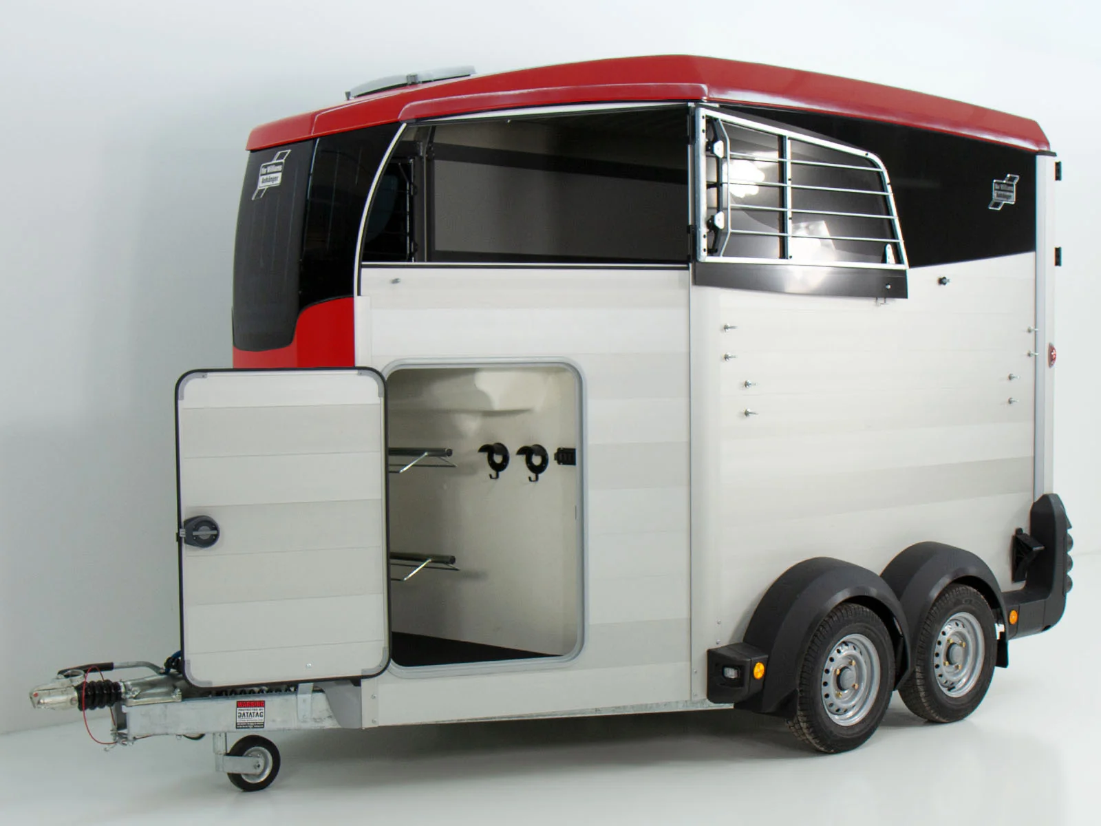 Ifor Williams Pferdeanhänger HBX 506 | Sattelkammer | Neues Modell – Bild 5