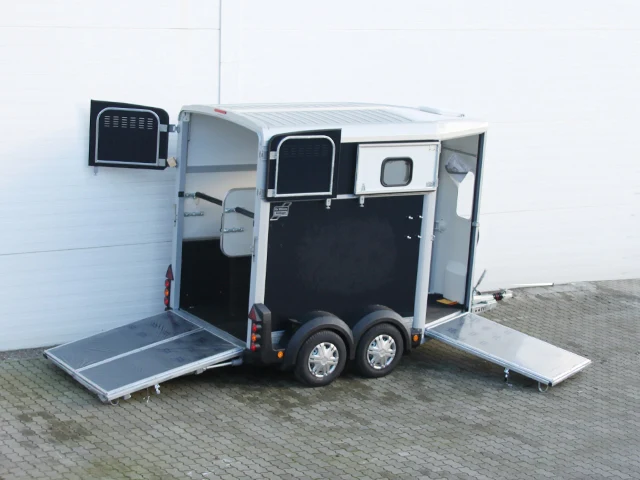 Ifor Williams Pferdeanhänger HB506 – Bild 3