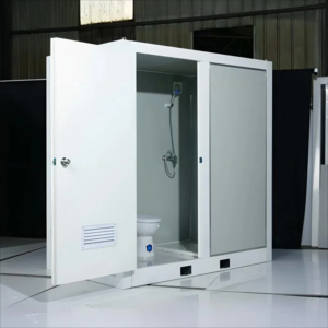 Toiletten Mobile mit Dusche -montiert